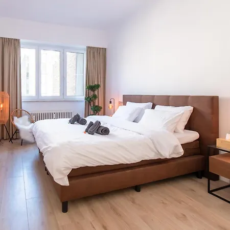 3 Bedroom Duplex With Free Parking Apartment Ostende